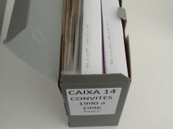 Depois: documentação higienizada e com novo acondicionamento